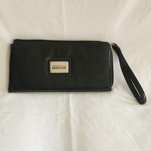 Kenneth cole Reaction Wristlet